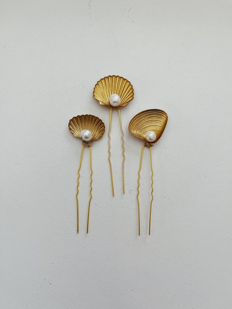 Seashell hairpins, 1806 image 3