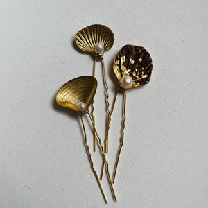 Seashell hairpins, 1806 image 2