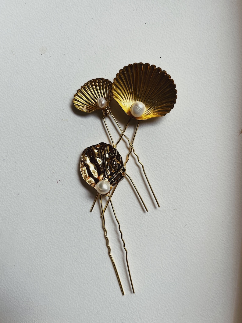 Seashell hairpins, 1806 image 7