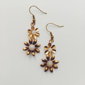 Sweet daisy drop earrings, 1620 image 9