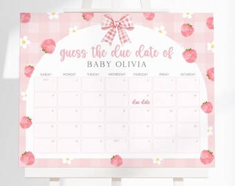 Puede incluir: Un calendario rosa y blanco para baby shower con estampado de cuadros, fresas y margaritas. El texto dice "adivina la fecha de parto de BABY OLIVIA". Un lazo rosa en la parte superior. La cuadrícula del calendario es para agosto y septiembre.