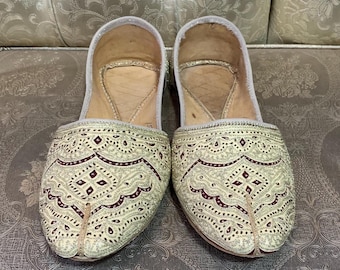 Men’s Handmade Leather Khussa – Ethnic Jutti for Weddings, Cultural & Festive Wear