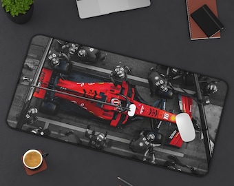 Tappetino da scrivania F1 Ferrari Pit Stop, Team di Formula 1 Motorsports