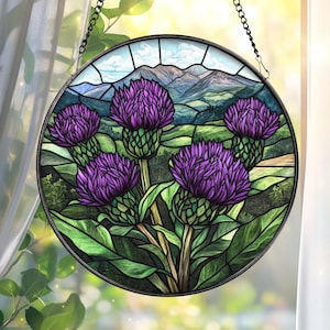 Scottish Thistle Stained Glass Suncatcher, Highland Floral Window Hanging, Purple Flower Round Panel, Nature Gift for Garden & Celtic Lovers
