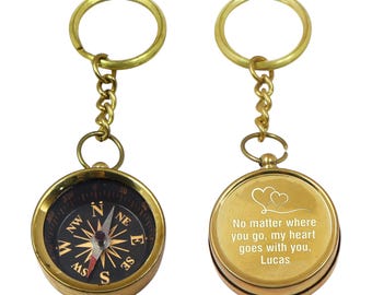 Llavero de brújula de latón personalizado: llavero grabado con tu texto.