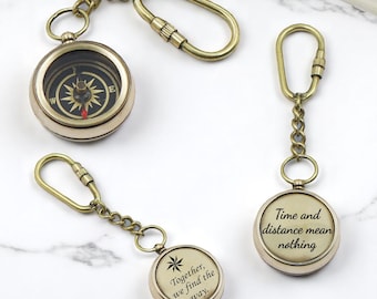 Llavero de brújula de latón personalizado - Regalo de llavero grabado