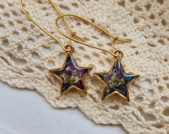 Wildflower star earrings, resin, real flowers, pressed flowers, dangle, galaxy, celestial, drop earrings, bohemian, resin earrings