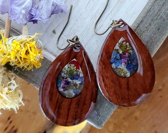 Wildflowers wood teardrop earrings, resin, wooden, wood earrings, floral, walnut, frame earrings, bohemian,  dangle earrings