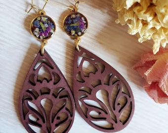Wildflower earrings, gold, wood, resin earrings, dangle, flowers, real flower jewelry