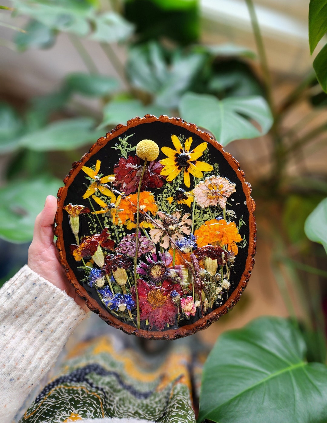 Real Preserved Flowers, Resin, Wall Art, Wall Hanging, Wood Slice, Wall