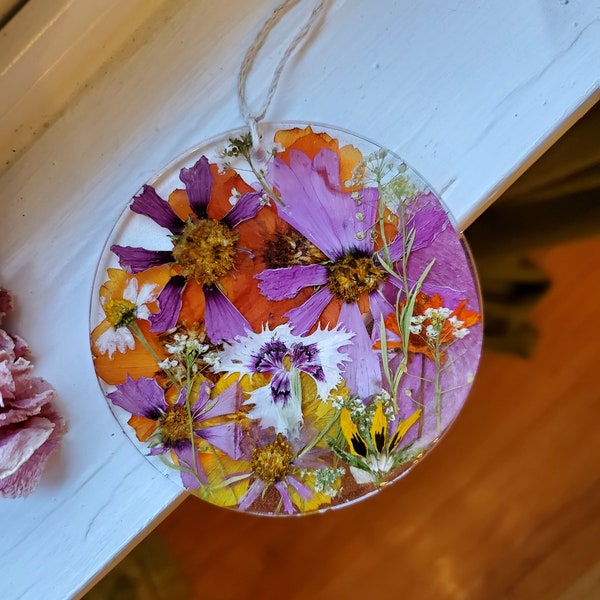 Real flower ornament, resin and flowers, pressed flowers, preserved flowers, garden,  holiday decoration, tree trimming