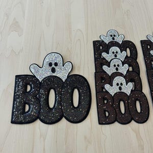 Paillettenaufnäher nach Maß | Paillettenaufnäher „Boo“ | Paillettenaufnäher für Hoodies | Große Aufnäher | Glitzeraufnäher | Aufnäher für Hemden | Individuelle Aufnäher