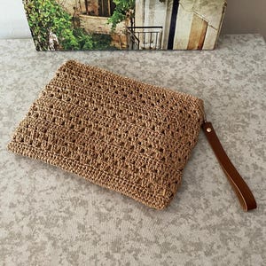 Borsa da donna fatta a mano all'uncinetto, borsa modello lavorata a maglia, borsa regalo per l'amante, borsa estiva, borsa con cerniera, borsa cammello adatta per l'uso quotidiano, pochette