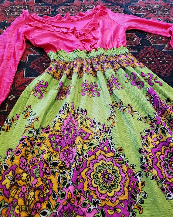 Amazing Bright Pink Green 1970s Hippie Funky Flor… - image 3