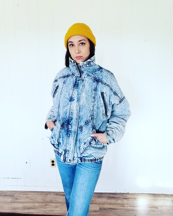 AwEsOmE Vintage 1980s 1990s Denim Jean Jacket Puff