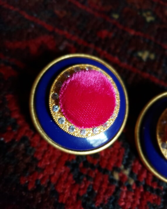 Vintage 1990s 1980s Gold Blue Red Diamond Velvet … - image 2