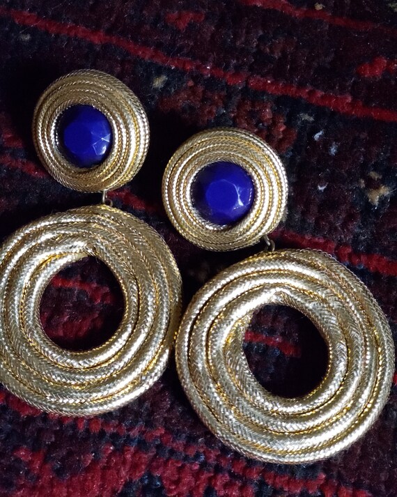 Vintage 1990s 1980s Gold Blue Round Dangle Clip o… - image 2