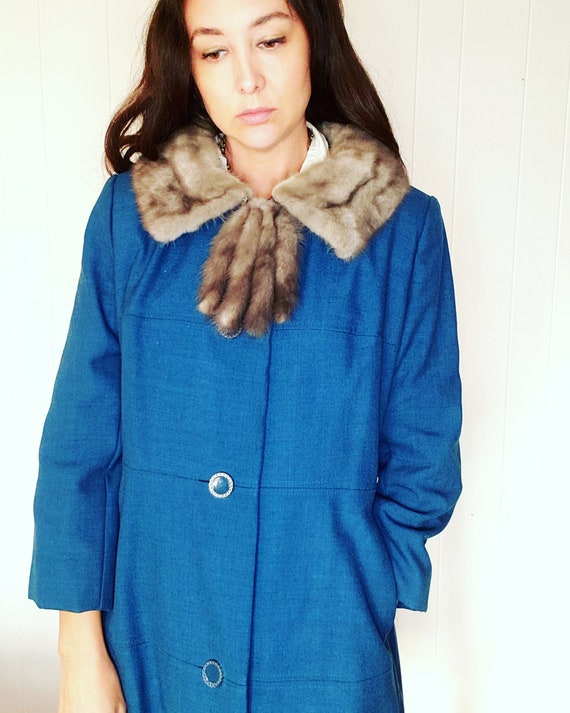 B E A U T I F U L Blue and Grey 1950s 1960s Fur C… - image 2