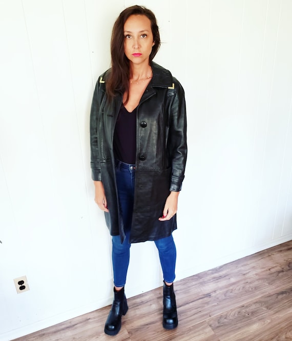 Vintage 1970s 1980s Black and Gold Leather Mod Jac