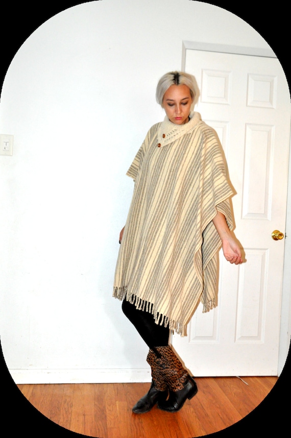 Vintage 1970s Hippie Striped Wool Mexican Blanket 