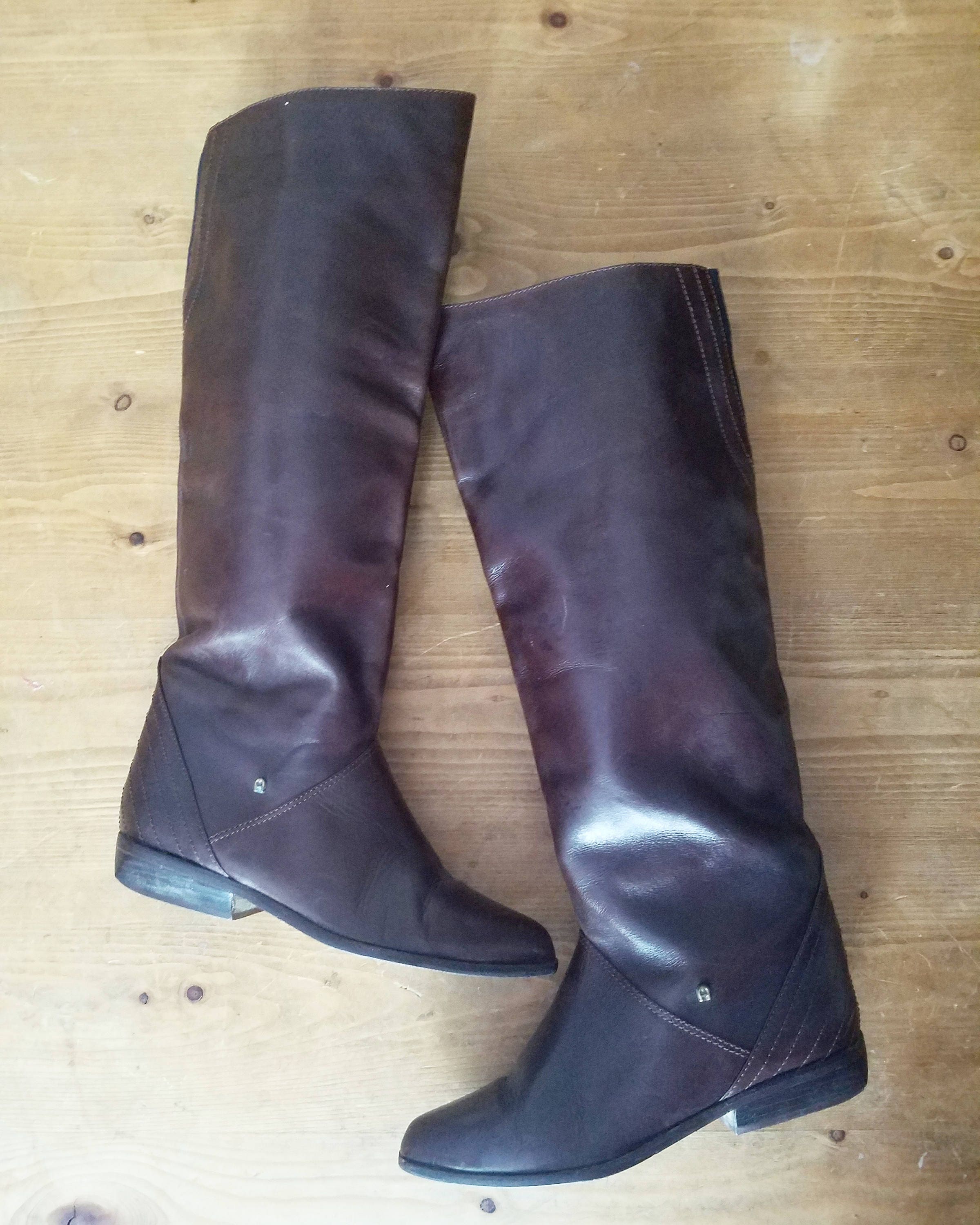 vintage Aigner burgundy leather mid calf high heeled boots 70s – hong kong  vintage