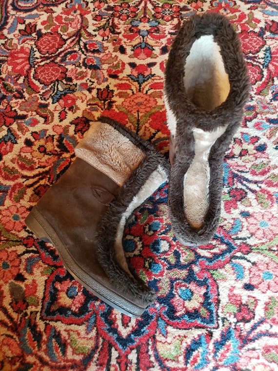 Great 1970s Brown Fur and Suede Snow Winter Boots - image 7