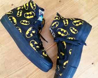 Awesome Vintage 1980s CHUCK TAYLOR Converse BATMAN Hi Top