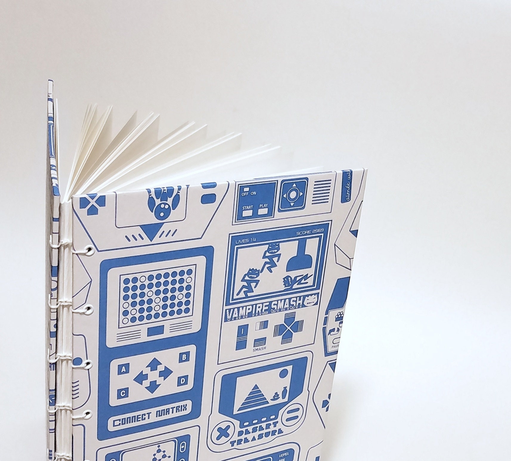 Video Game Notebook, Cute Sketchbook, Video Game Journal, Retro Video  Games, Gift for Gamer, Video Game Gift, Arcade Aesthetic 
