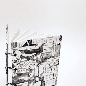 reading journal - TBR notebook - to be read sketchbook - book journal - coptic bound writing journal - drawing sketchbook - gift for readers