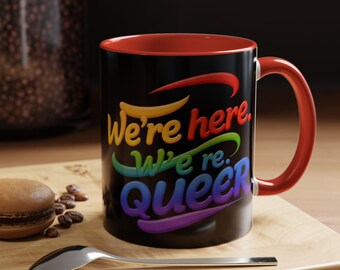 Taza de café Orgullo Negro - Texto arcoíris LGBTQ+ - Taza de té, regalo para un amigo, taza del Mes del Orgullo, bebida de afirmación