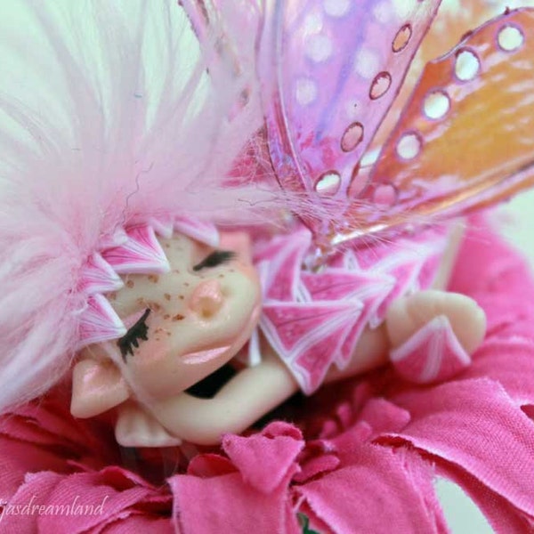 Tiny 1.5 inch flower fairy Mia fae faerie troll gnome ooak art doll miniature