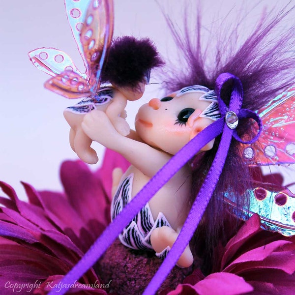 Flower fairy fae mommy and baby newborn miniature fantasy sculpture ooak art doll troll gnome