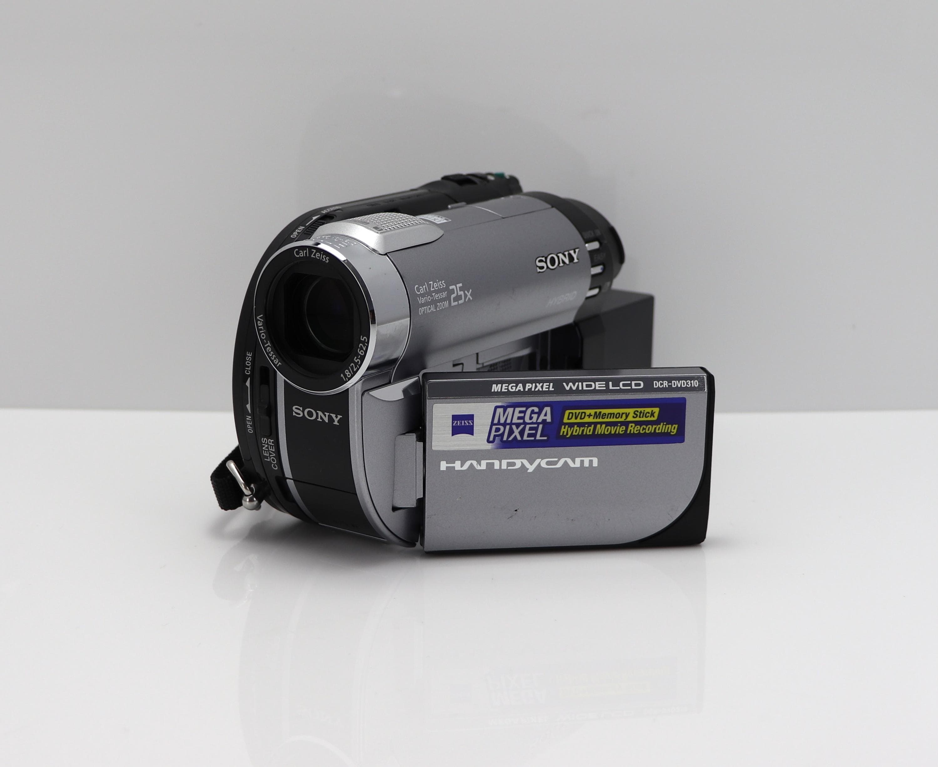 Retro camcorder - Etsy 日本