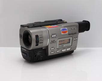 Sony Handycam CCD-TR417E Camcorder Hi-8 Video-8 XR-videoband analoog 8 mm