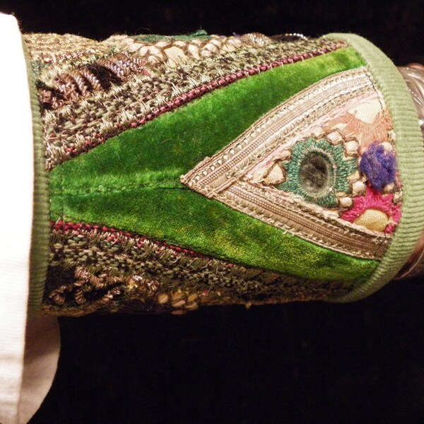 Cuff Green Indian Uzbek Embroidery Peace Cuff