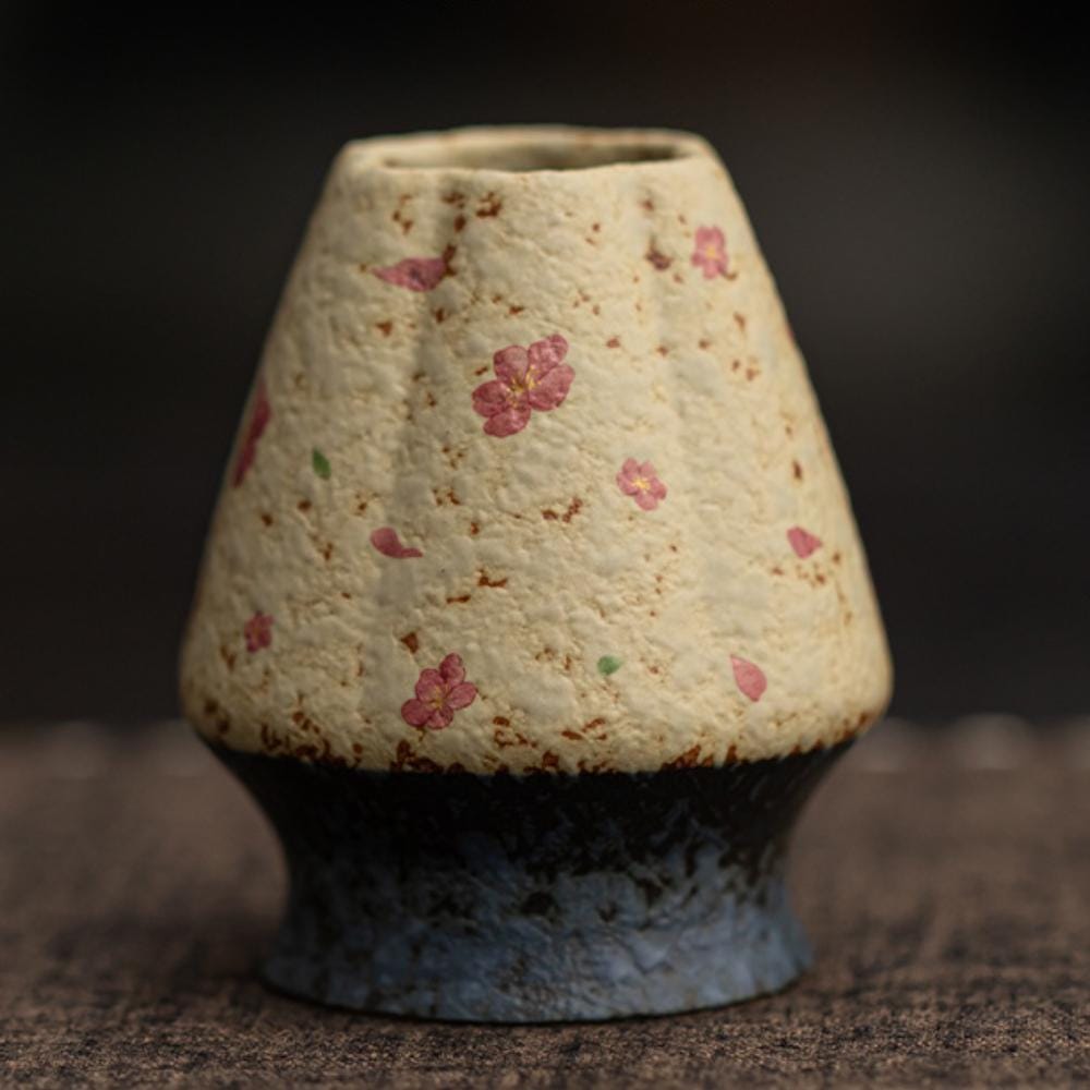 桜模様の陶器製抹茶碗セット：繊細な花模様の日本の茶道コレクション