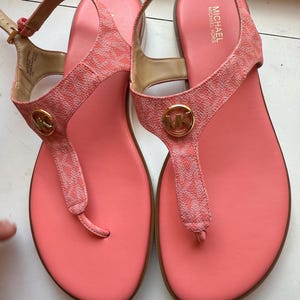 Michael Kors Women’s Sandals – Size 10 – Stylish Summer Slip-On – Non-Leather