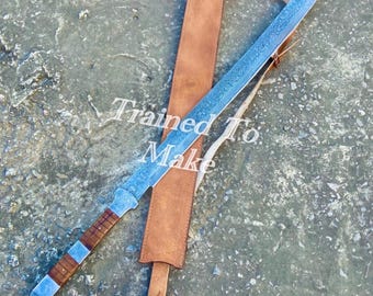 Machete fatto a mano in acciaio di Damasco: spada vichinga con lama lunga 26", impugnatura in palissandro con fodero in pelle