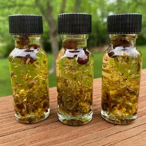 ABUNDANCE PROSPERITY Essential Oil, Growth, Law Of Attraction, Business, Goals, Career, Success, Attraction, Witchcraft Supplies