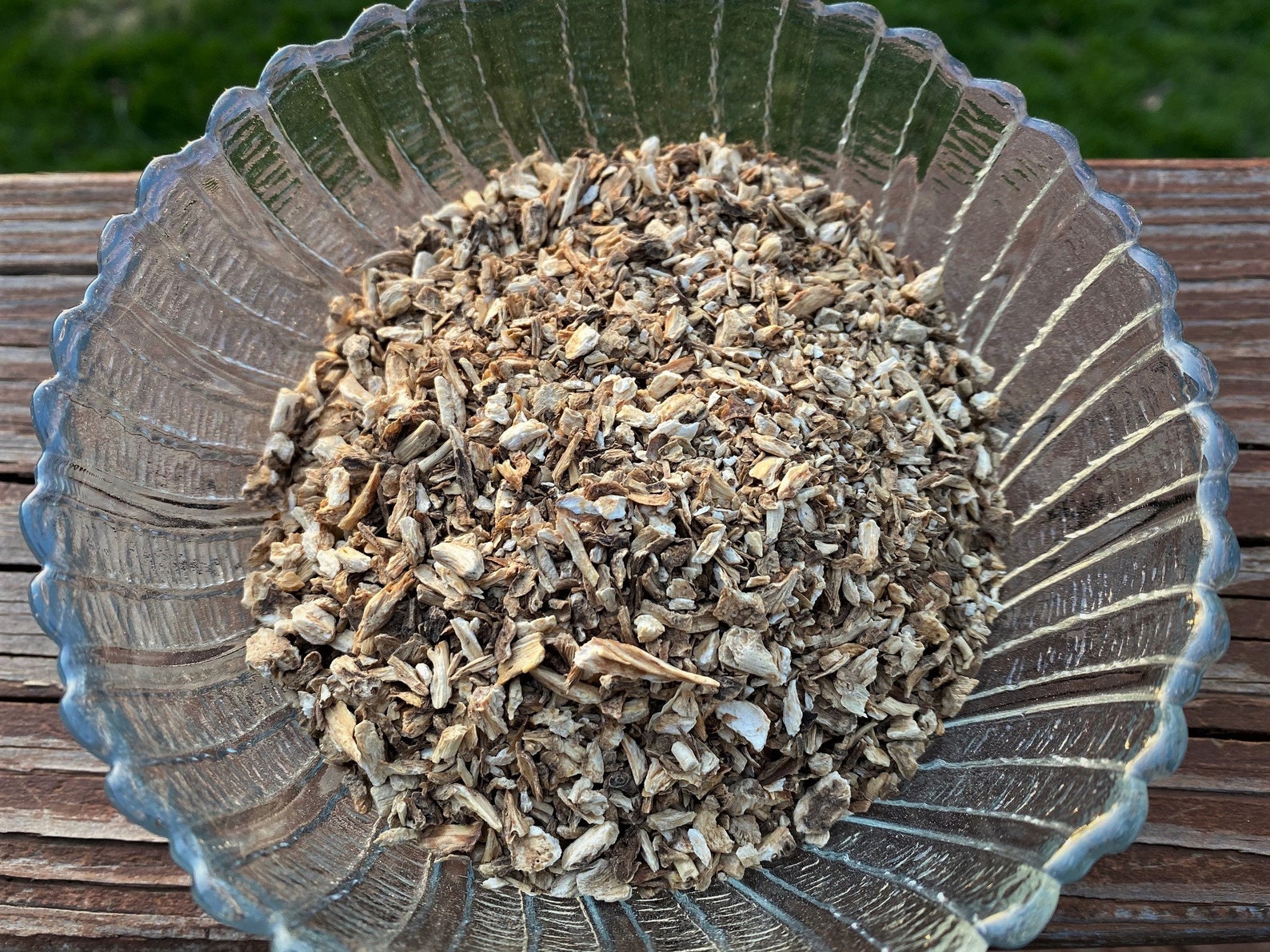 Lovage Root 1 Oz Bo' Hog Root Dried Herb Witch Etsy