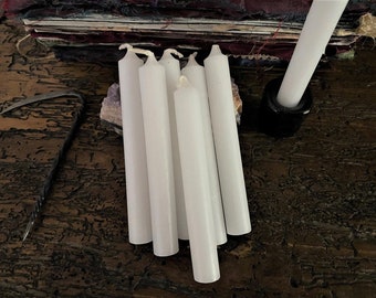 WHITE UNSCENTED Mini Paraffin Wax Chime Candles, Pack Of 7, Small Tapers, Spells, Intention, Ritual, Workings, Magic, Scrying, Witchcraft