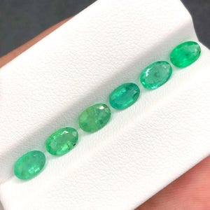Natural Emerald 6 Pieces Lot | Oval Cut | Loose | Natural Gemstone | Faceted |6X4 Best for jewellery making.