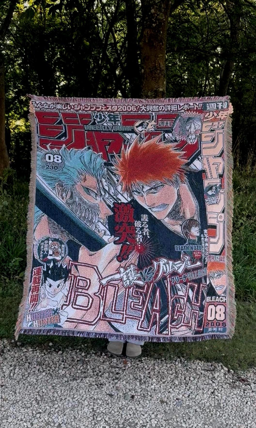 Bleach Anime Blanket Throw - Woven Wall Tapestry & Floor Art + FREE Keychain | Otaku Room Decor | Gift for Him Her Fans Collectors
