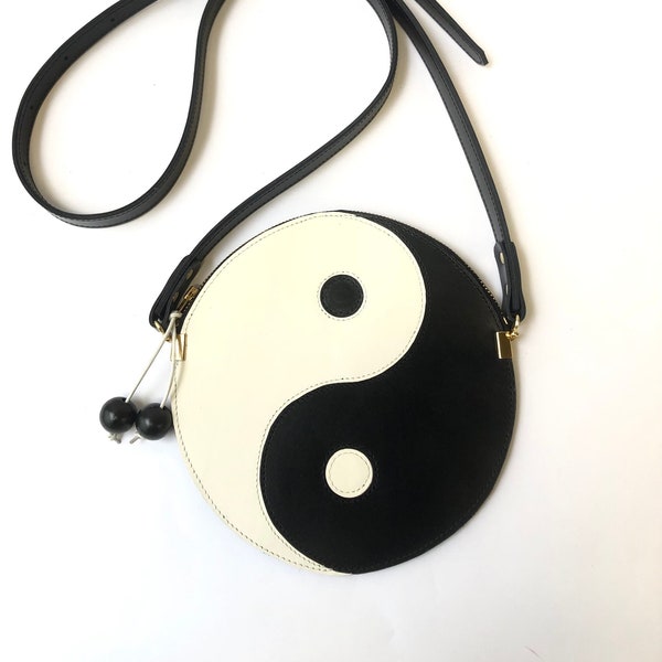 Yinyang leather circle bag, round flat crossbody purse