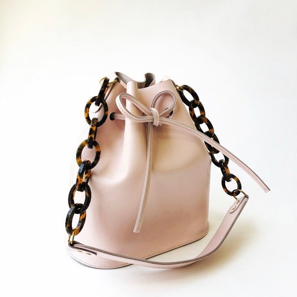 Leather bucket bag Pastel Pink with Tortoise chain,  La Lisette shoulder bag