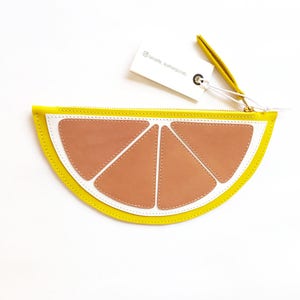 La Lisette gele leren portemonnee clutch fruittas roze grapefruit portemonnee leren portemonnee make-up case image 1