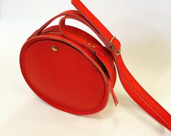 Red leather circle bag, La Lisette handcrafted bag