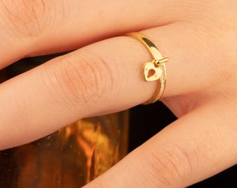 14K Gold Heart Dangle Ring: Personalized Name Signet