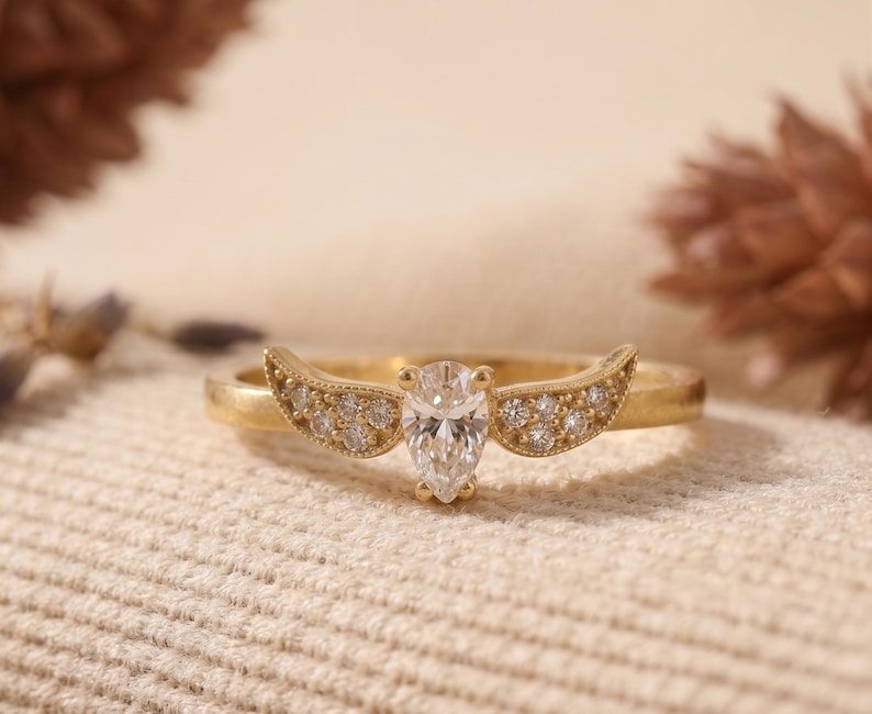 gold wing ring
simple promise ring
guardian angel ring
protection ring
angel wings ring
diamond angel ring
gold angel ring
tiny diamond ring
wedding ring
diamond wing ring
angel ring
angel wing ring
self-reminder gift