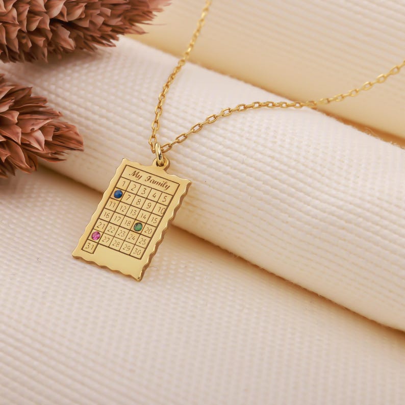 family necklace
memory necklace
birthstone calendar
birthday gifther
calendar necklace
birth date necklace
brithstone jewelry
special date
14k gold
bridesmaid necklace
family birthstone
custom calendar
date necklace